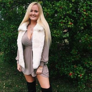 Forever 21 Tope Long Sleeve Wrap Dress